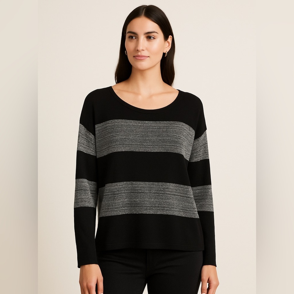 Two Vince Camuto Medium Metallic Stripe Black & Silver Sweater Stretch Spandex